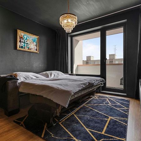 Lam Black - Ac - Balcony Apartman Pozsony Kültér fotó