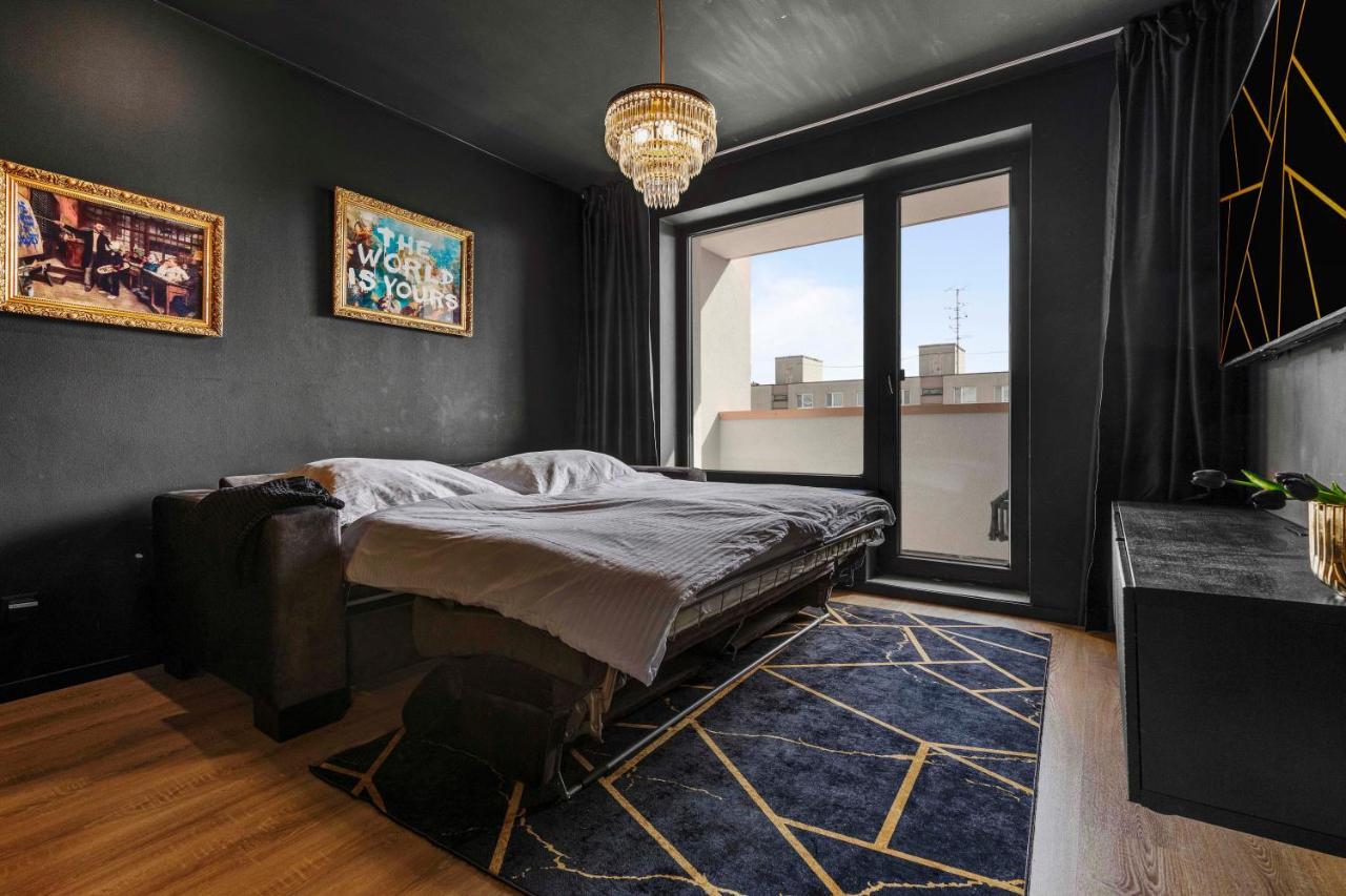 Lam Black - Ac - Balcony Apartman Pozsony Kültér fotó